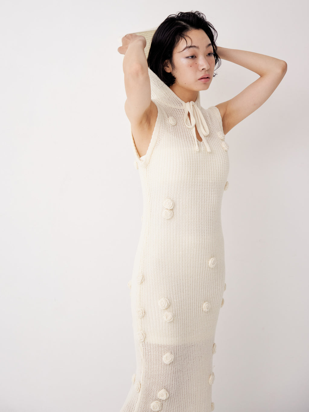 Rose knit hoodie dress ホワイト size:M model:161cm 富樫かなえ
