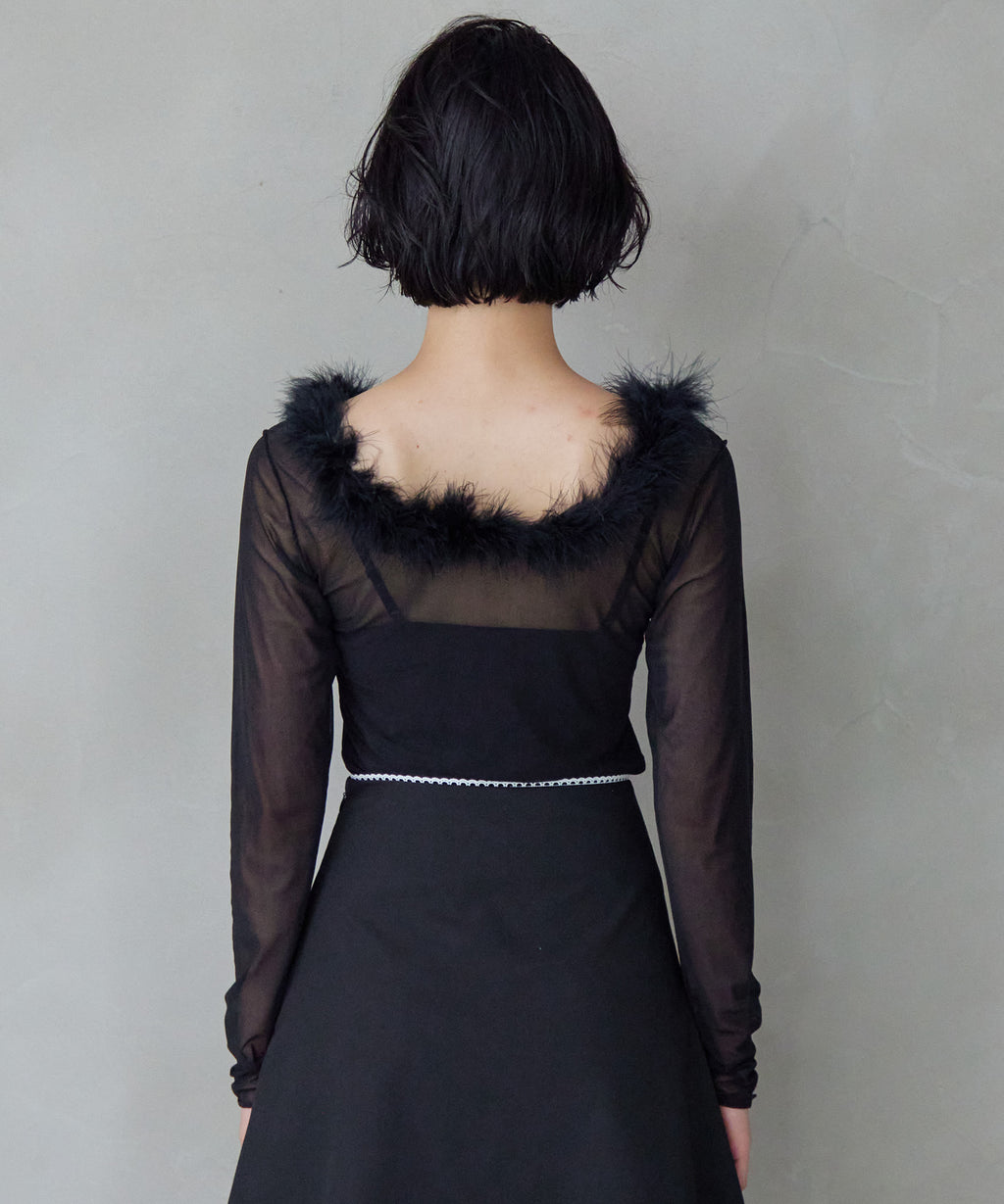 Fur trimmed sheer top ブラック size:M model:161cm 富樫かなえ