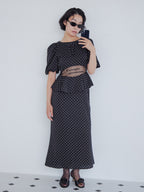 Sheer embroidered puff sleeve dress ドット size:M model:161cm 富樫かなえ