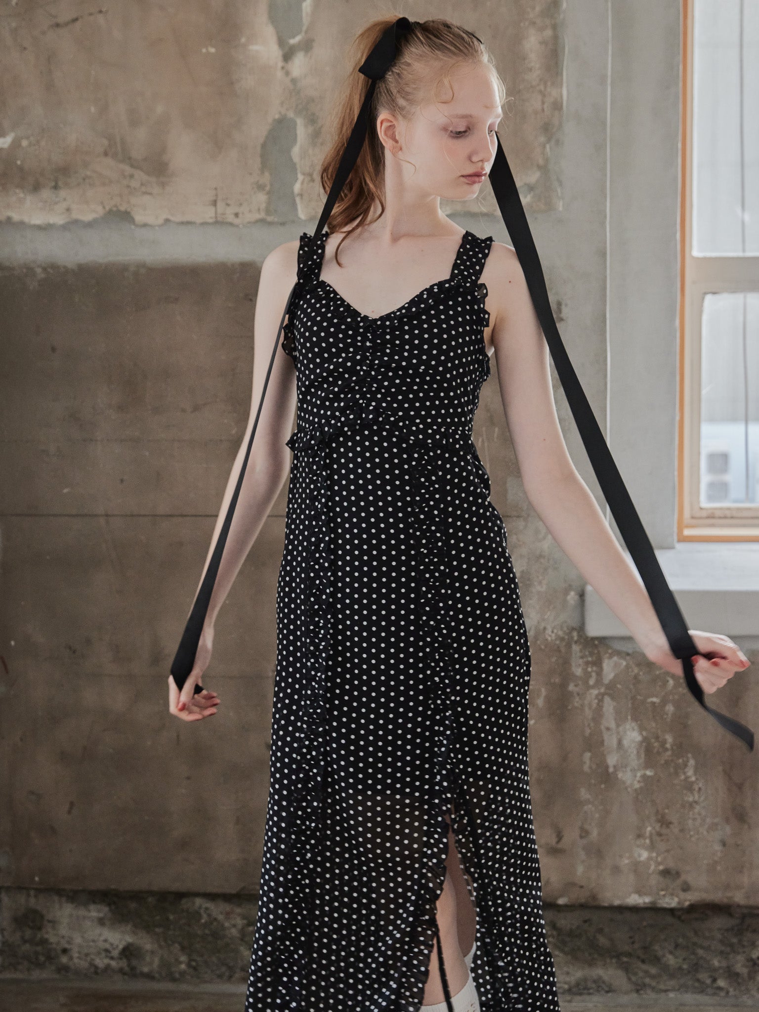 Frill slit cami dress ブラック size:M model:173cm DASHA.G