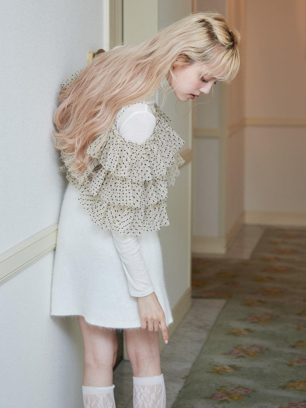 Dot tulle ruffle & knit top set ベージュ size:M model:163cm MINAMI