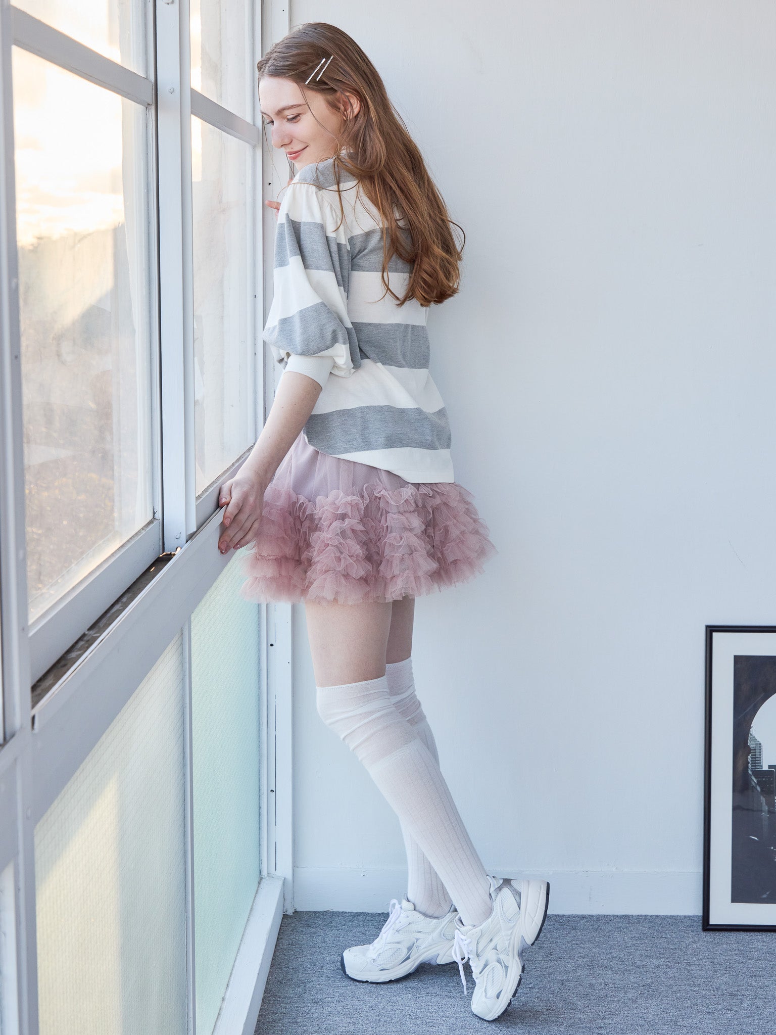 Rugby shirt and frill pants skirt グレー size:M model:171cm ANIUTA