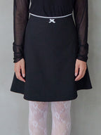 Hem flare mini skirt ブラック size:M model:161cm 富樫かなえ