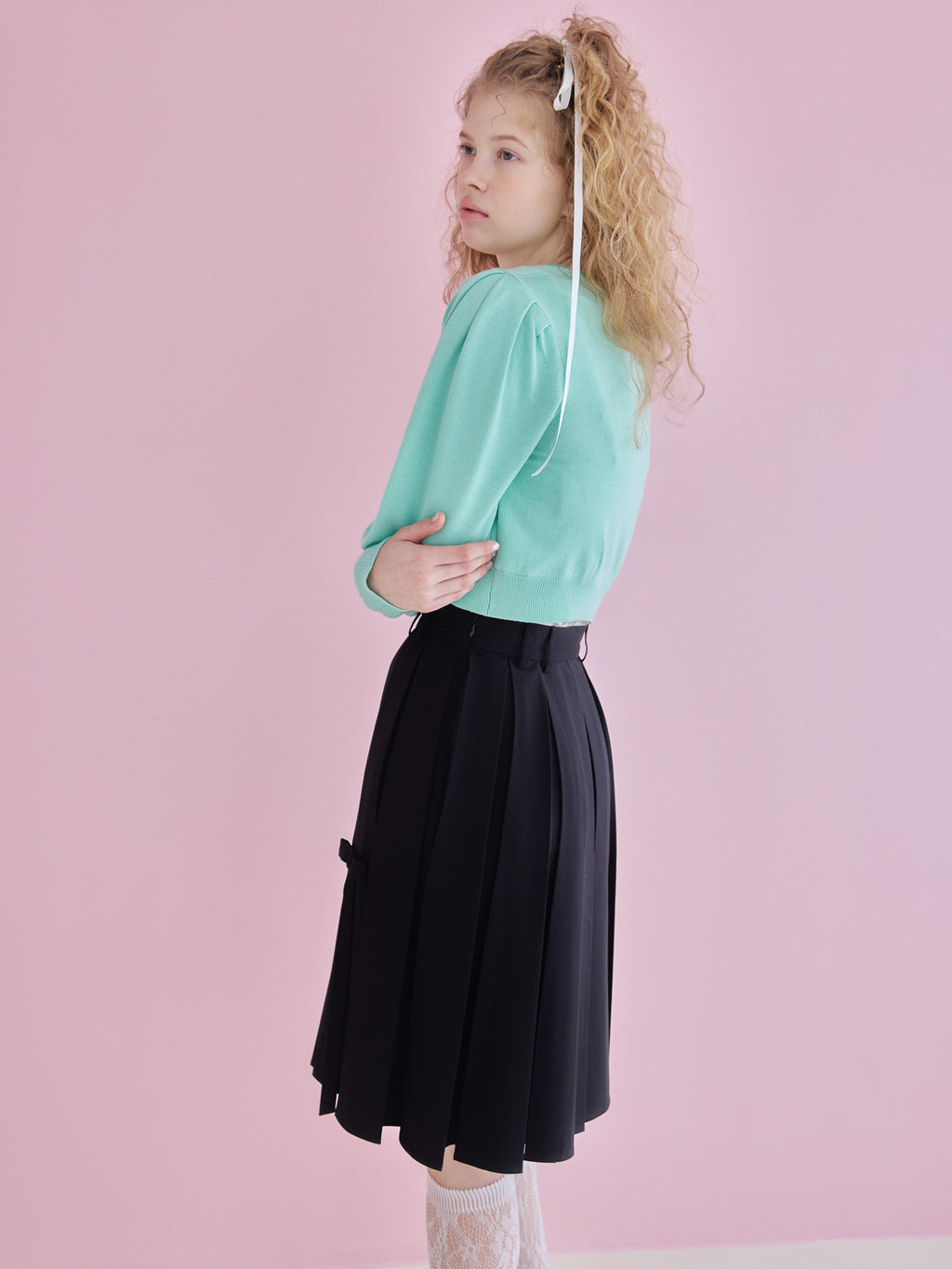 Ribbon slit pleated skirt ブラック size:M model:173cm Olesia