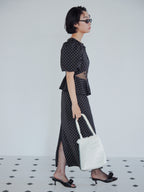 Sheer embroidered puff sleeve dress ドット size:M model:161cm 富樫かなえ