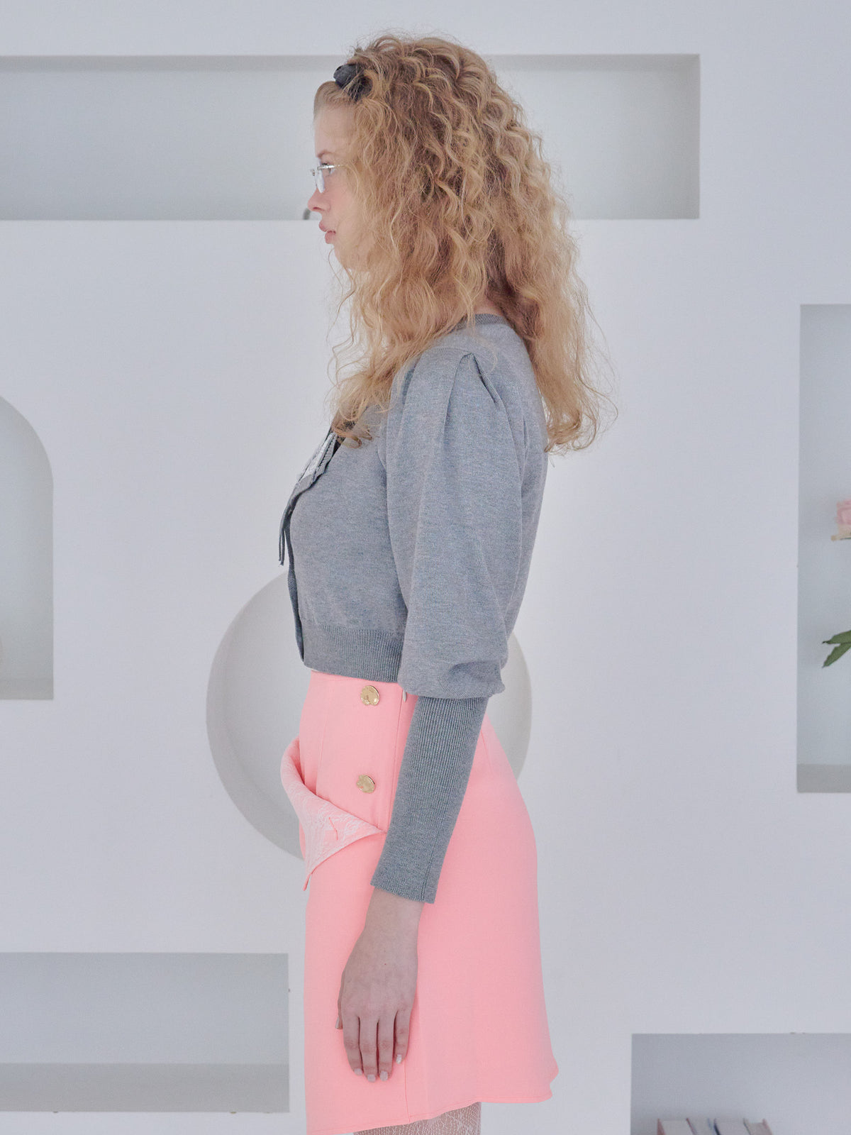 Lace lined cardigan グレー size:M model:173cm Olesia