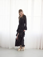 Hoodie race dress ブラック size:M model:174cm LERA