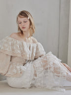 Shiny lace tiered skirt ホワイト size:M model:173cm DASHA.G