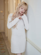 Back open shaggy knit mini dress ホワイト size:M model:163cm MINAMI