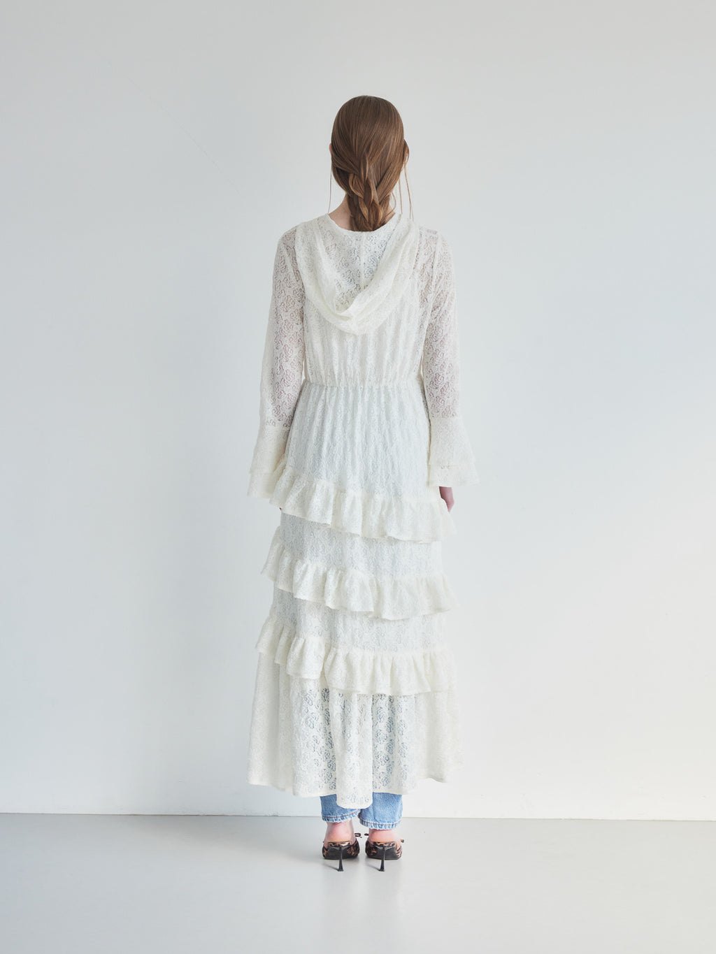 Hoodie race dress アイボリー size:M model:174cm LERA