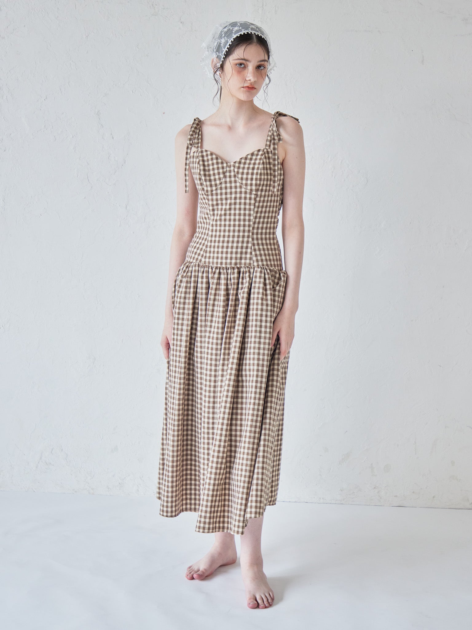 Gingham check back open dress ブラウン size:M model:170cm ALICE