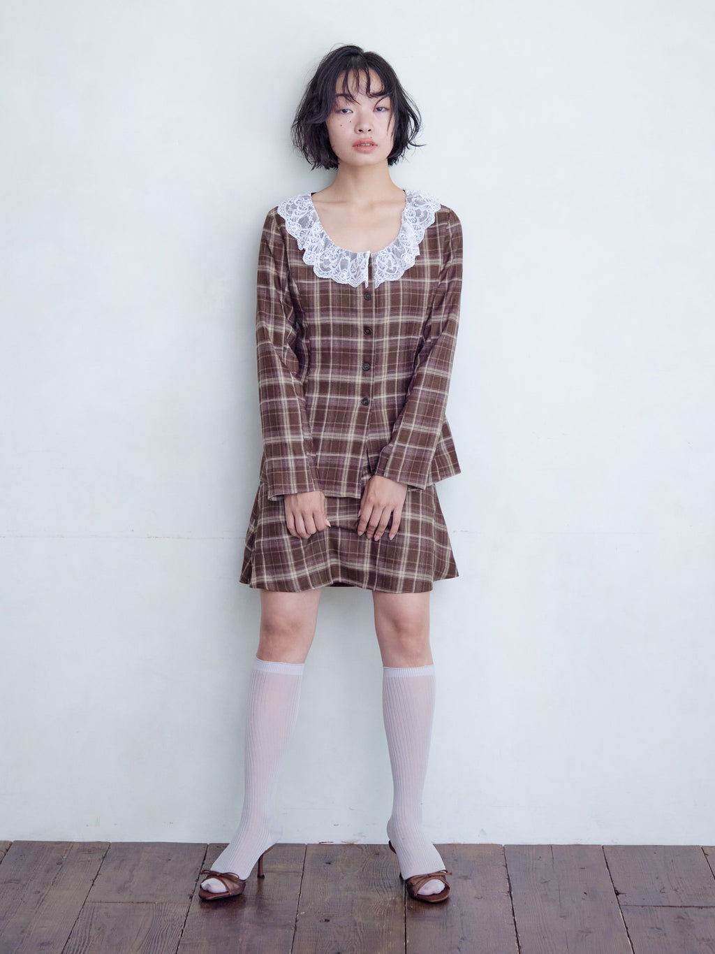 Lace trimmed tailored blouse ブラウン size:M model:161cm 富樫かなえ