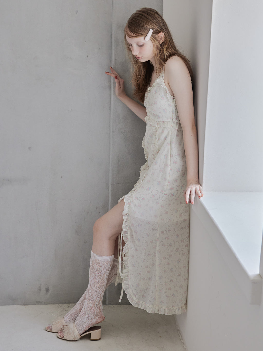 Frill slit cami dress ホワイト size:M model:173cm DASHA.G