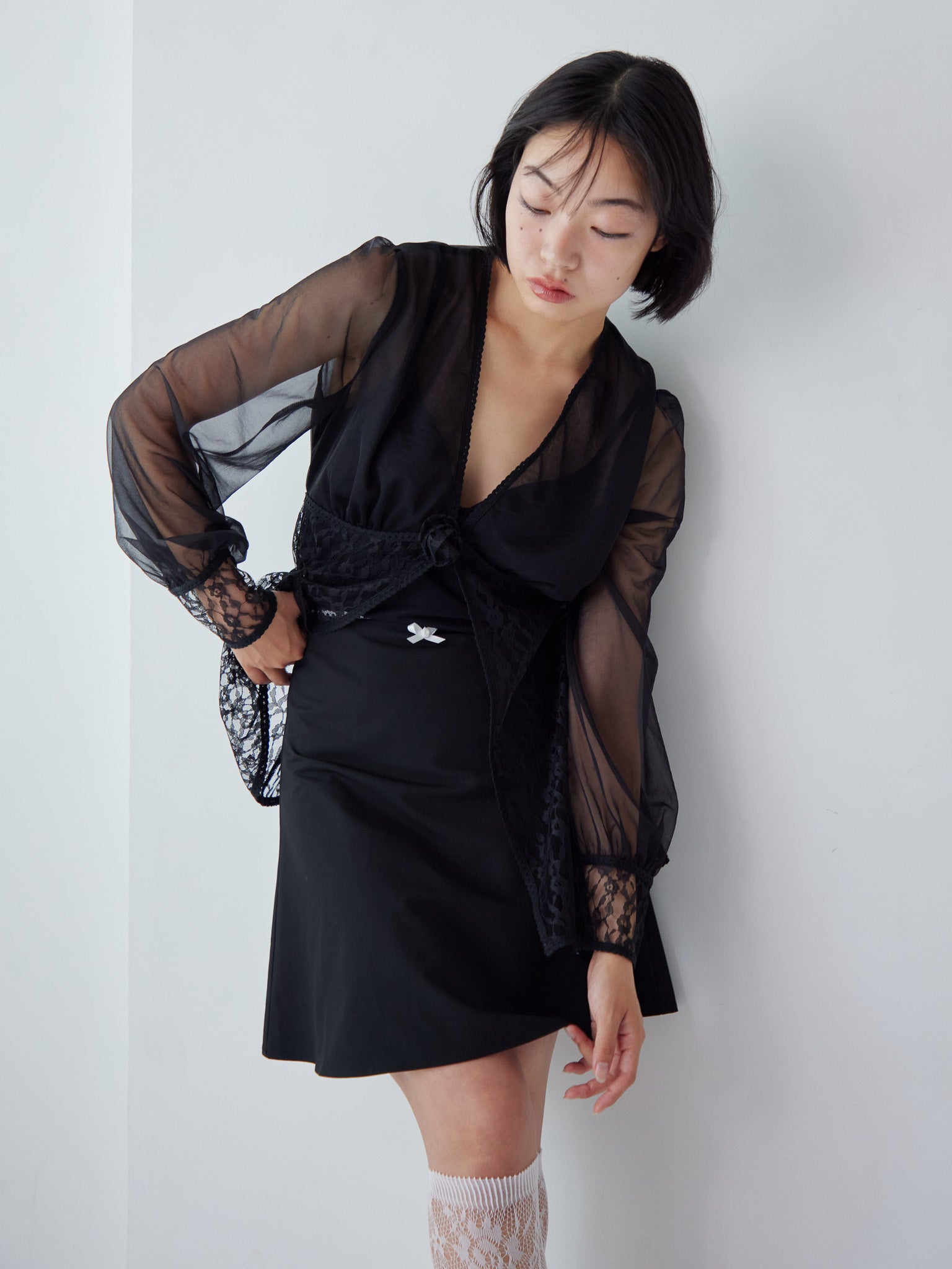 Rose sheer blouse ブラック size:M model:161cm 富樫かなえ