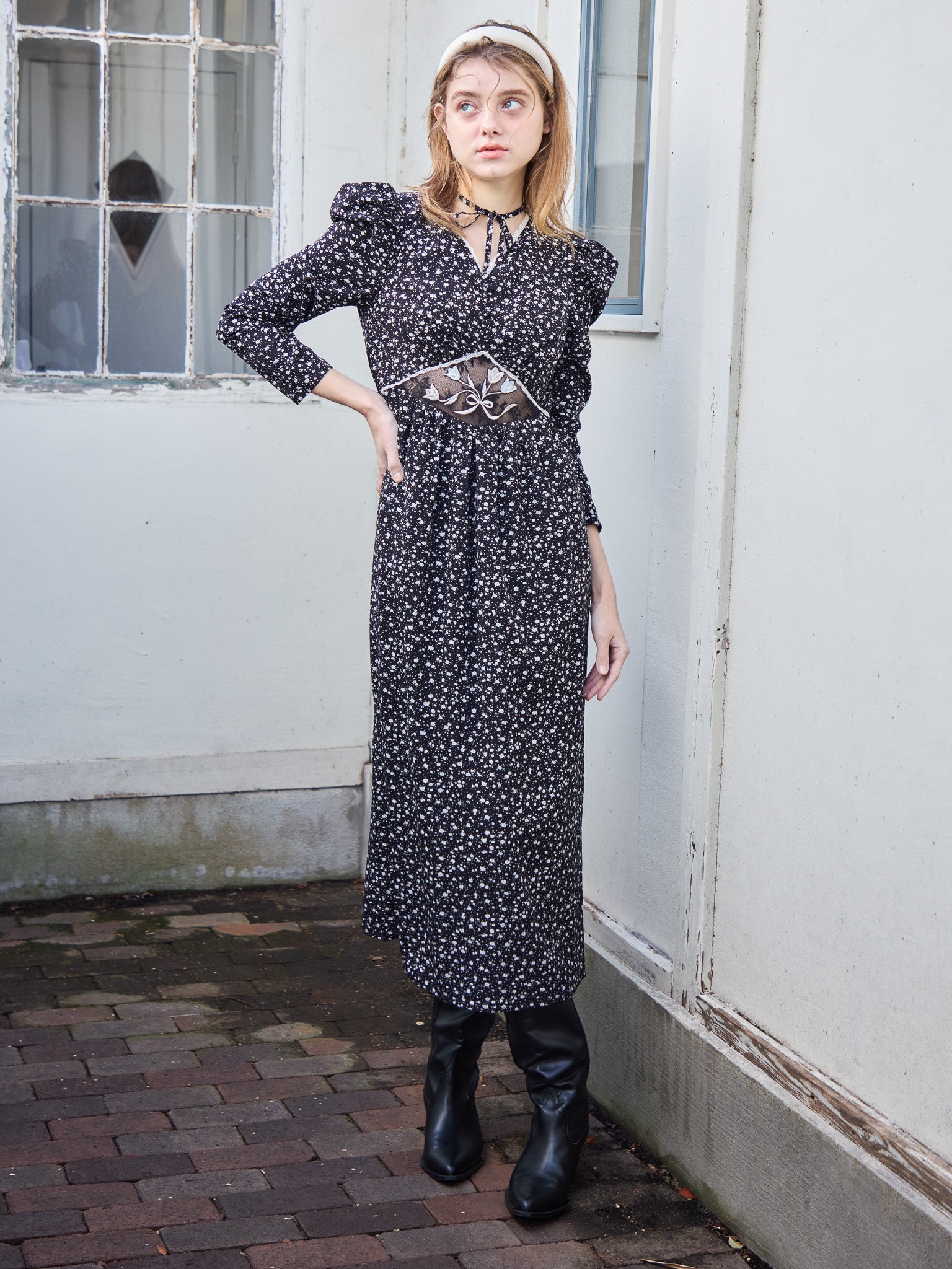Tulip embroidered dress ブラック size:M model:174cm KATERYNA