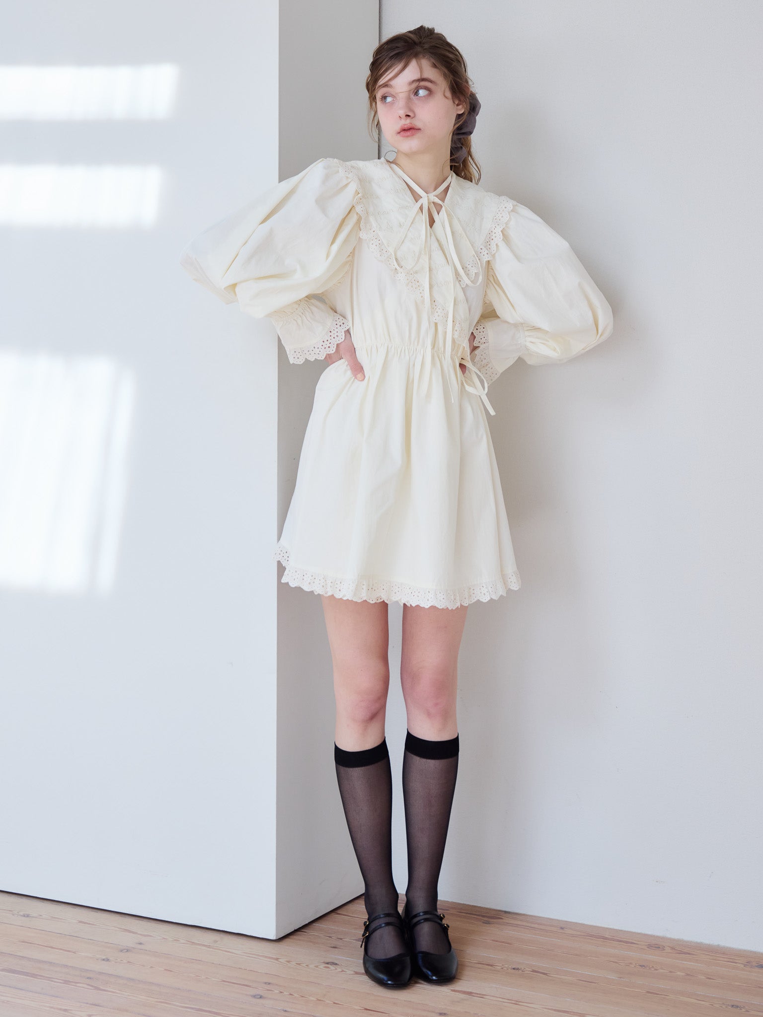 French letter collar wrap mini dress クリーム size:M model:174cm KATERYNA