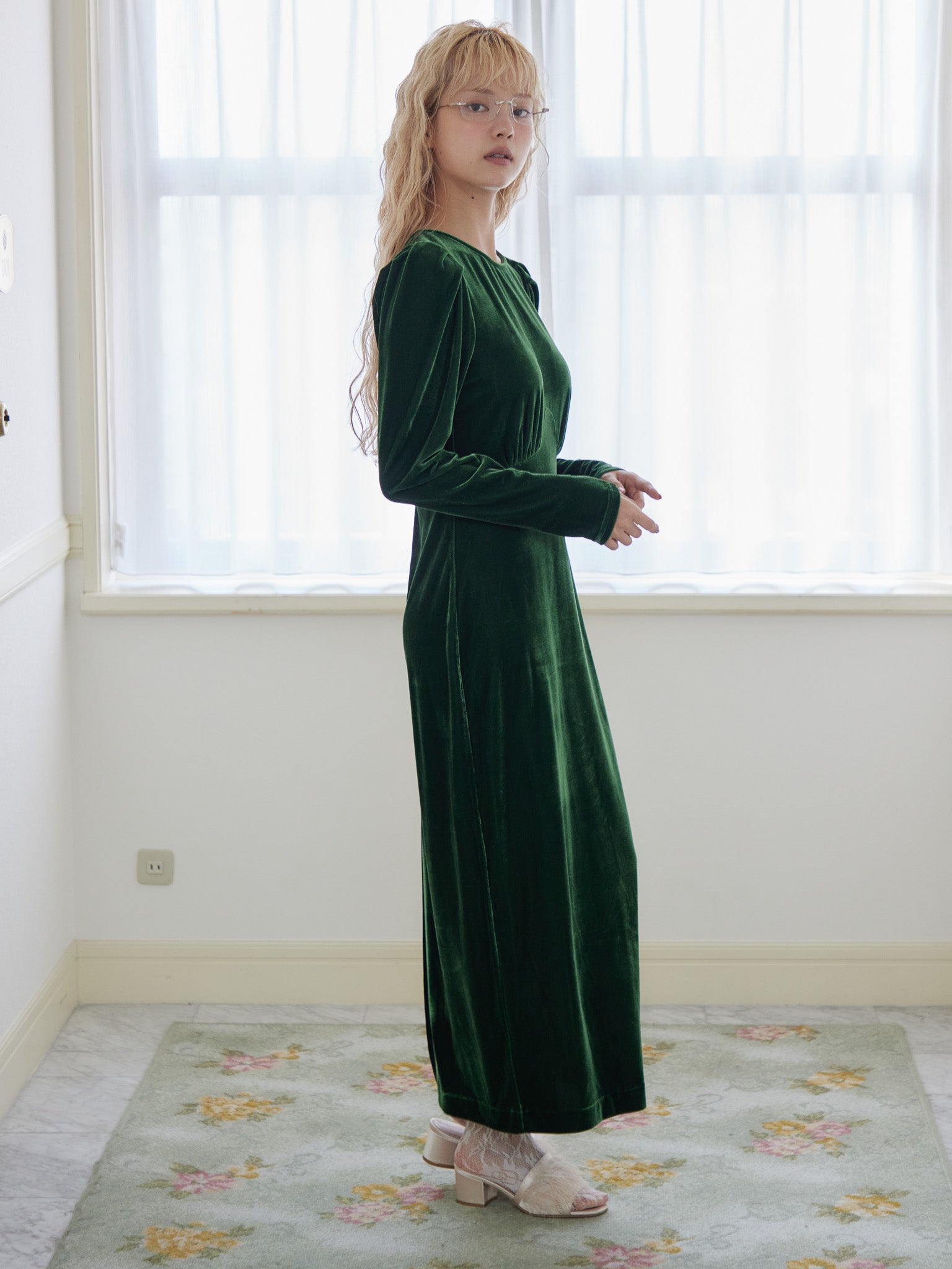 Ribbon embroidered velour dress & tippet グリーン size:M model:163cm MINAMI