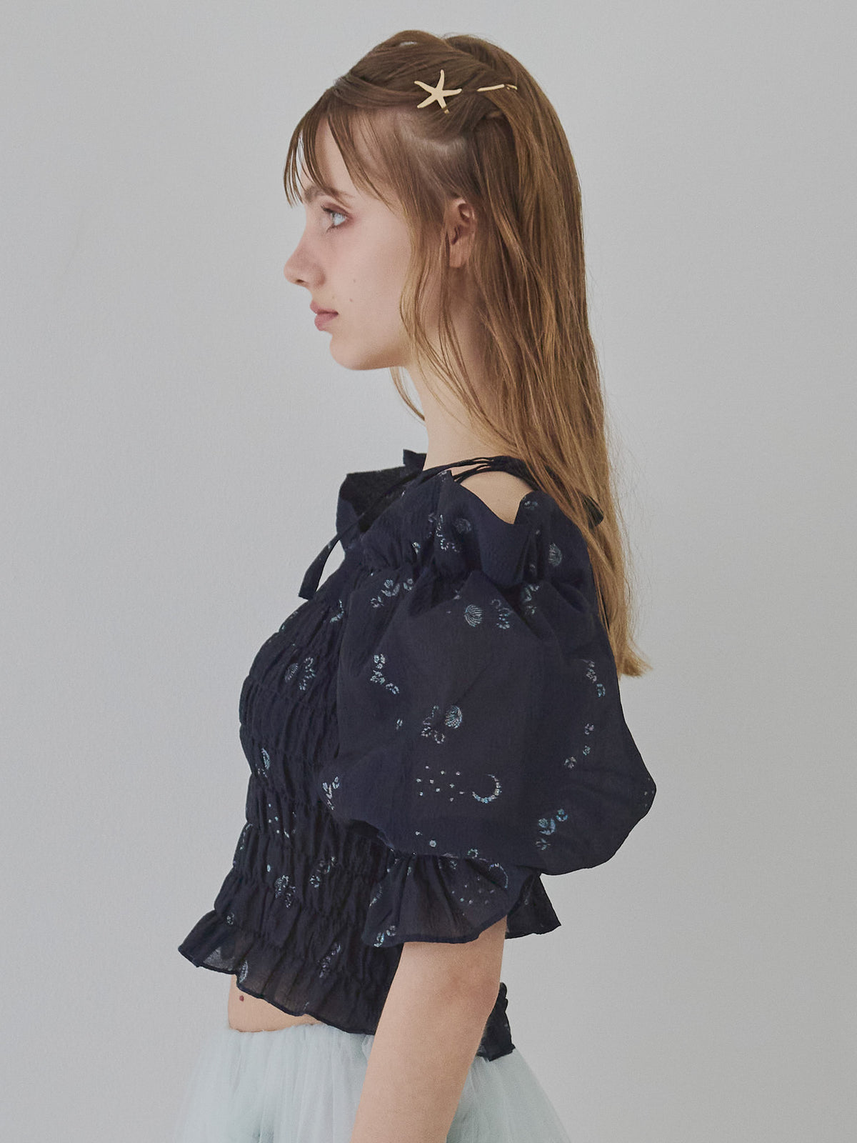 Sheer jacquard off shoulder blouse ネイビー size:M model:175cm MARTA