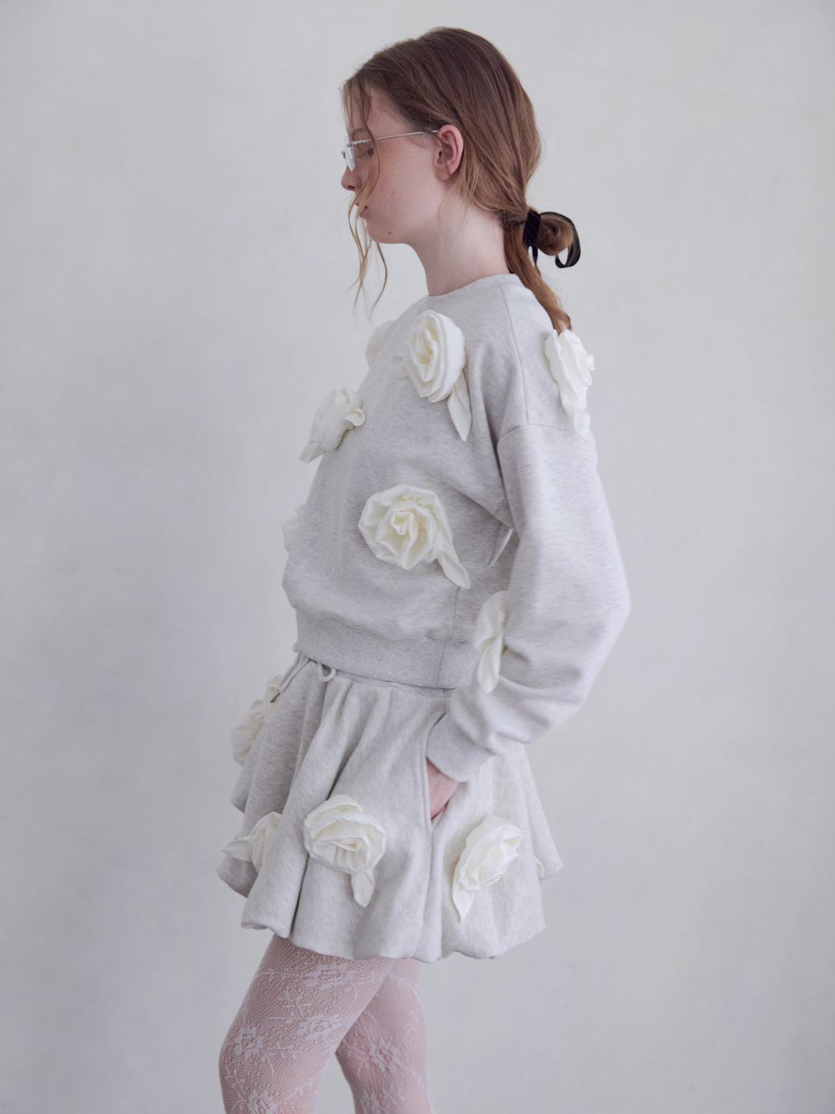 Many rose sweat top グレー size:M model:173cm ALINA