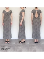 Back open print cut dress ブラウン