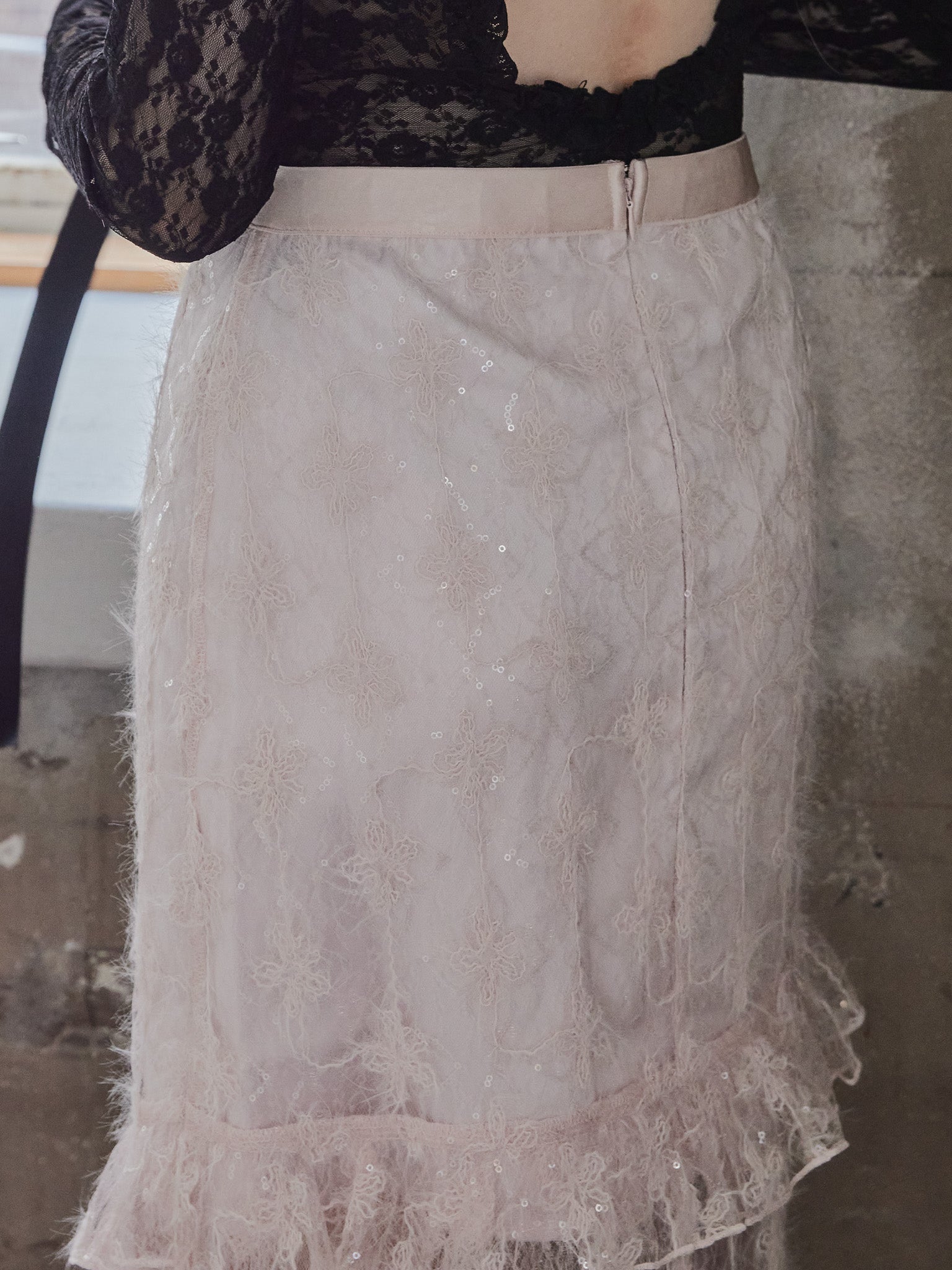 Shiny lace tiered skirt ピンク size:M model:173cm DASHA.G