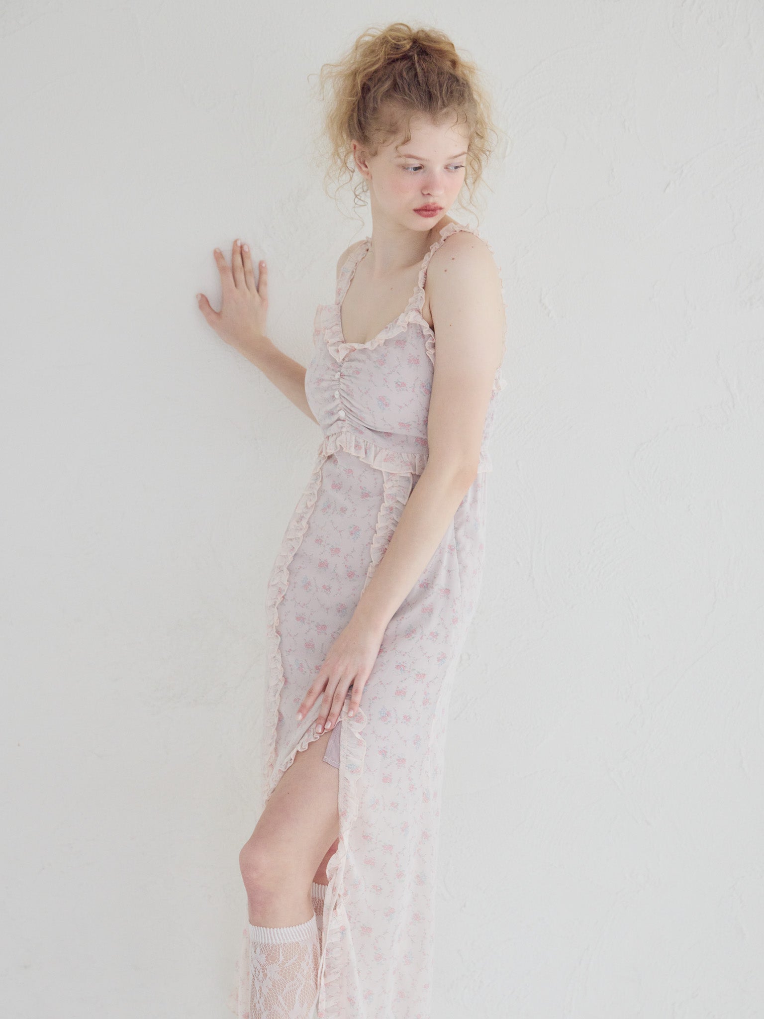 Frill slit cami dress ピンク size:M model:173cm Olesia