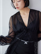 Rose sheer blouse ブラック size:M model:161cm 富樫かなえ