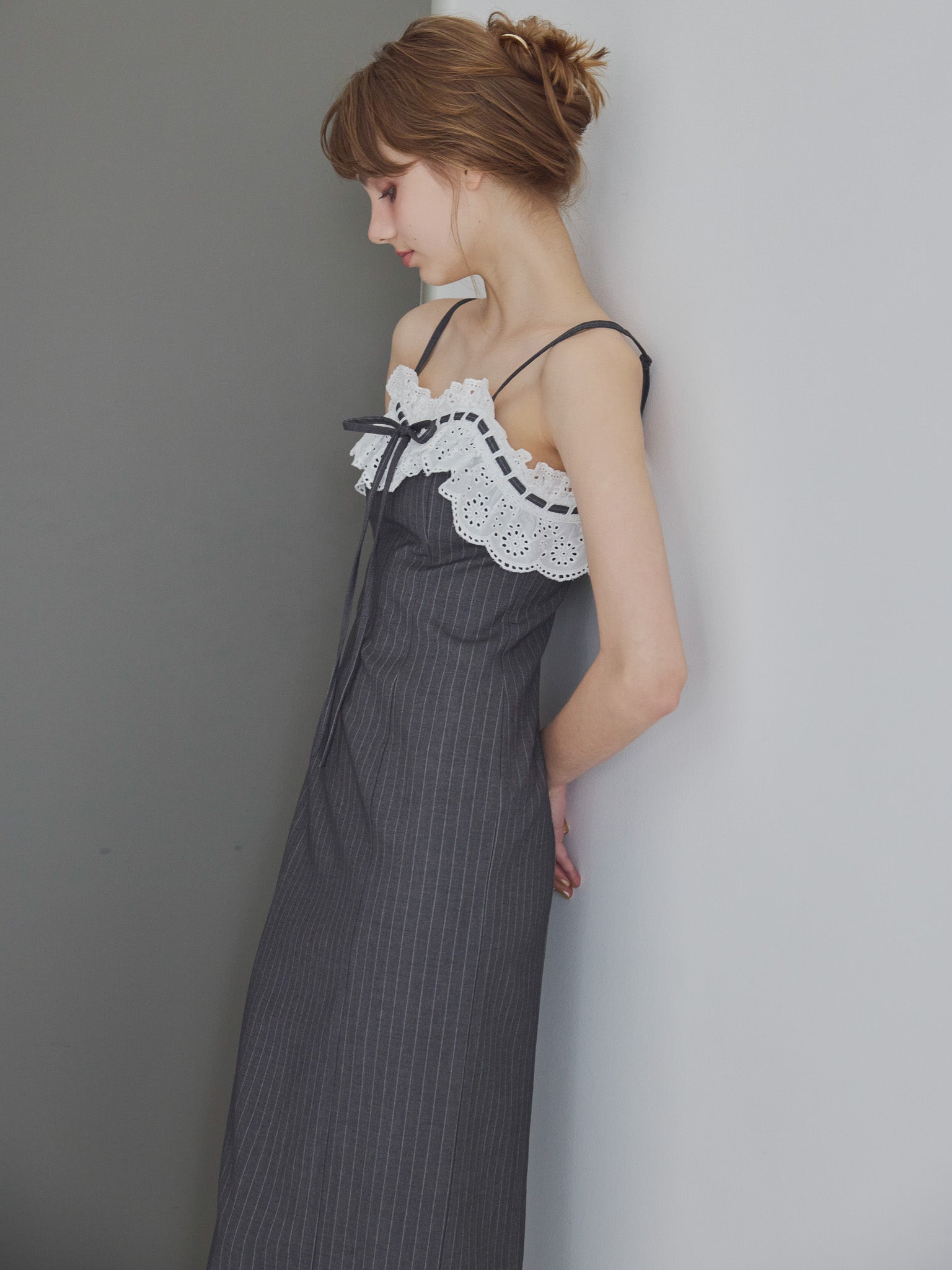 Lace ribbon stripe tight dress グレー size:M model:175cm MARTA