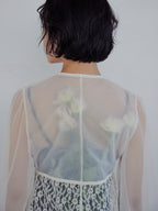 Rose sheer blouse アイボリー size:M model:161cm 富樫かなえ