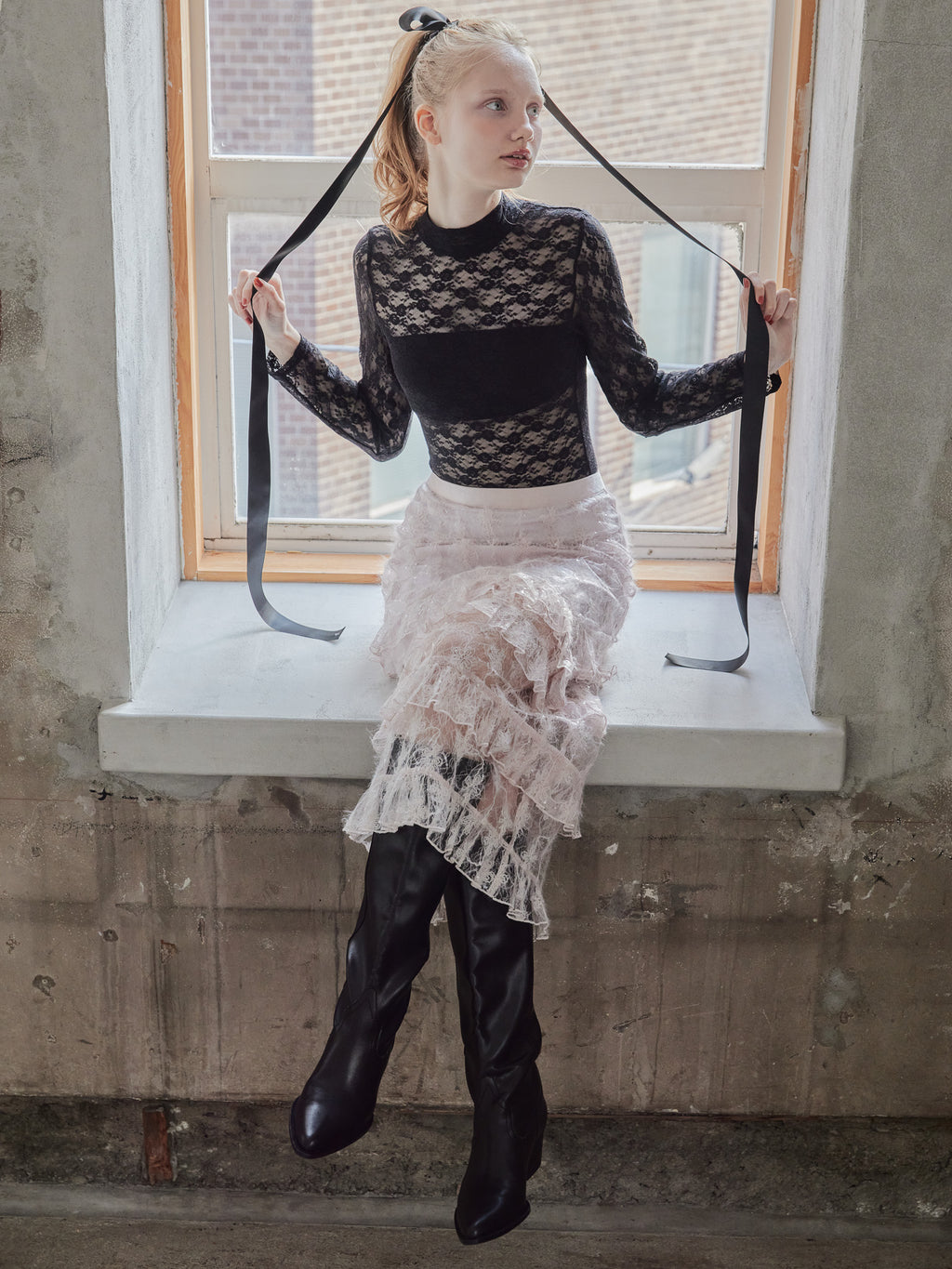 Shiny lace tiered skirt ピンク size:M model:173cm DASHA.G