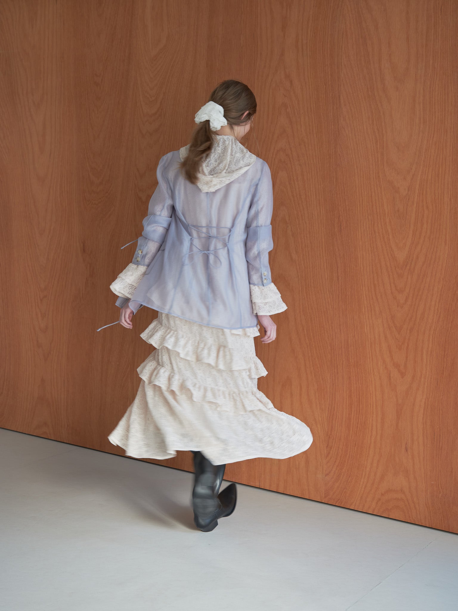 Ribbon sheer jacket グレー size:M model:174cm LERA