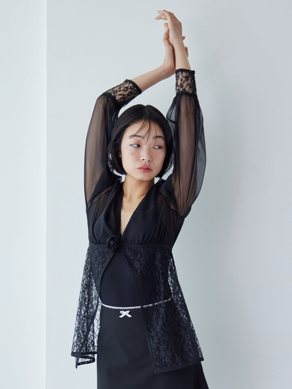 Rose sheer blouse ブラック size:M model:161cm 富樫かなえ