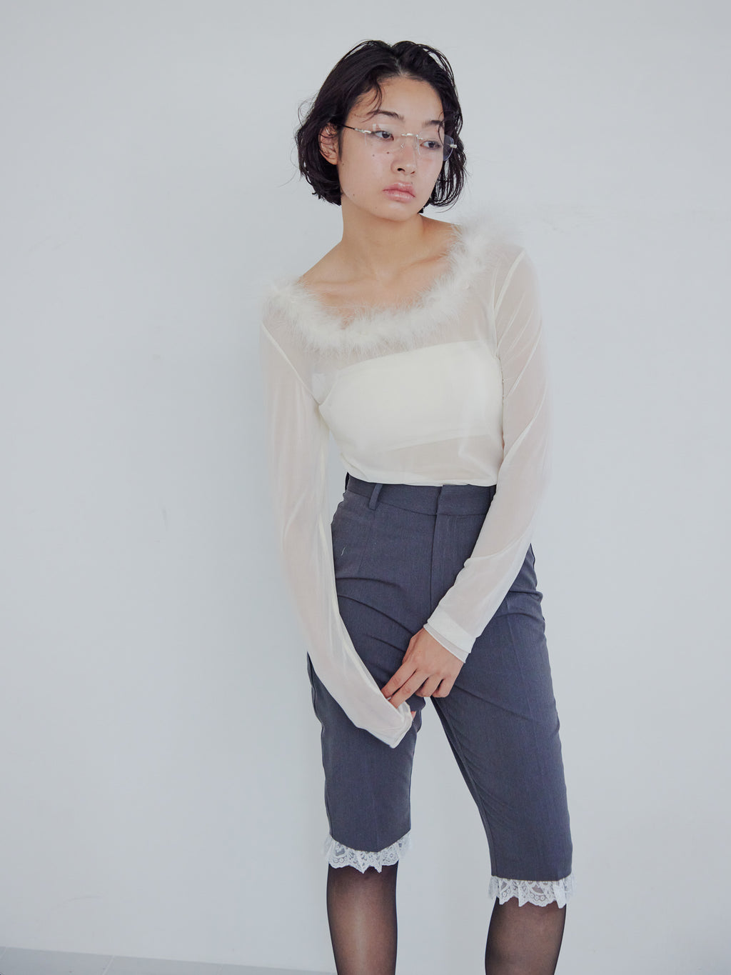 Fur trimmed sheer top クリーム size:M model:161cm 富樫かなえ