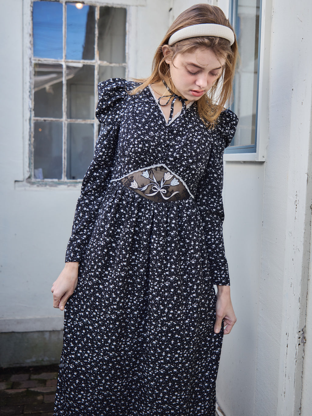 Tulip embroidered dress ブラック size:M model:174cm KATERYNA