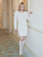 Back open shaggy knit mini dress ホワイト size:M model:163cm MINAMI