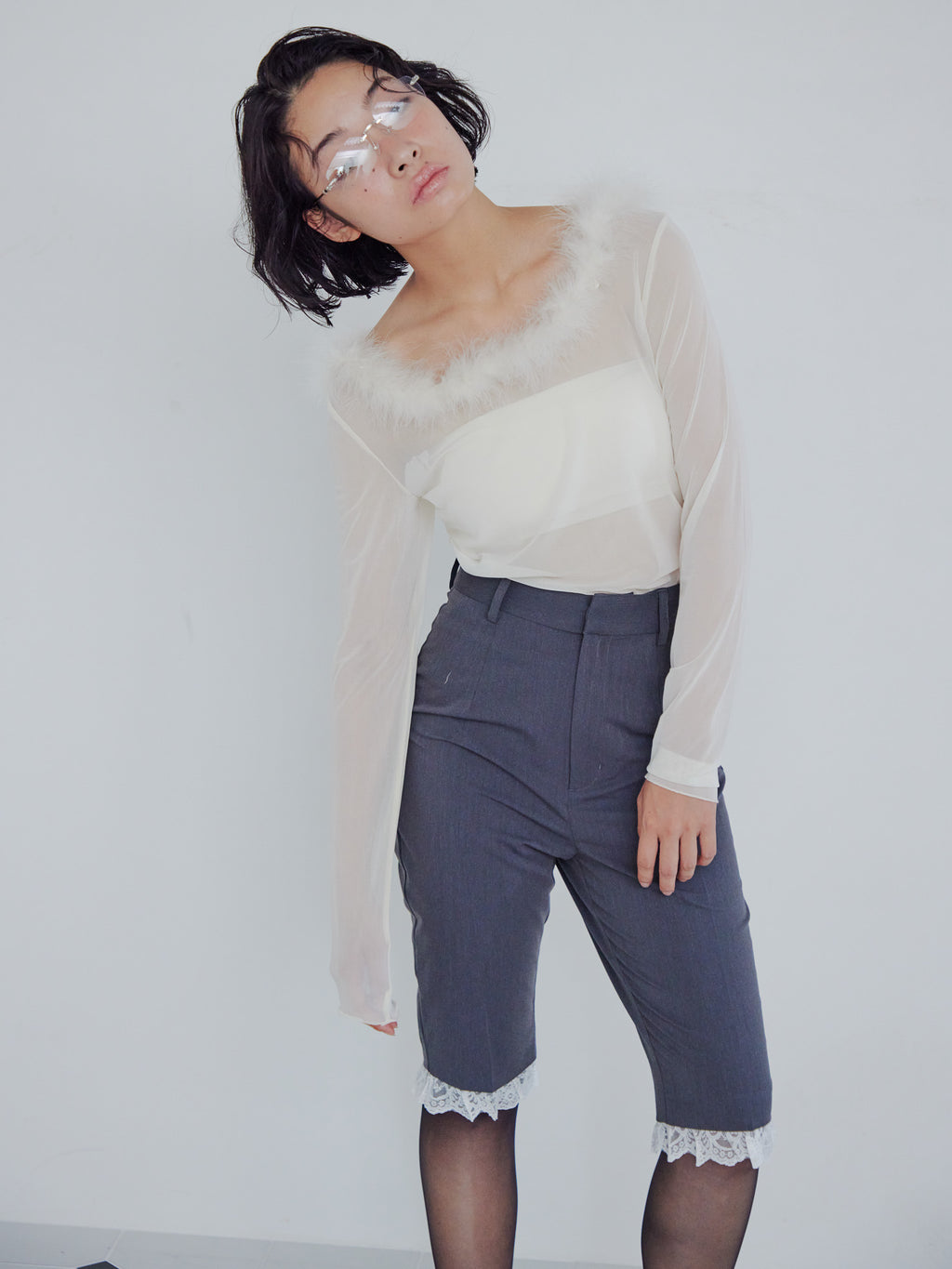 Fur trimmed sheer top クリーム size:M model:161cm 富樫かなえ