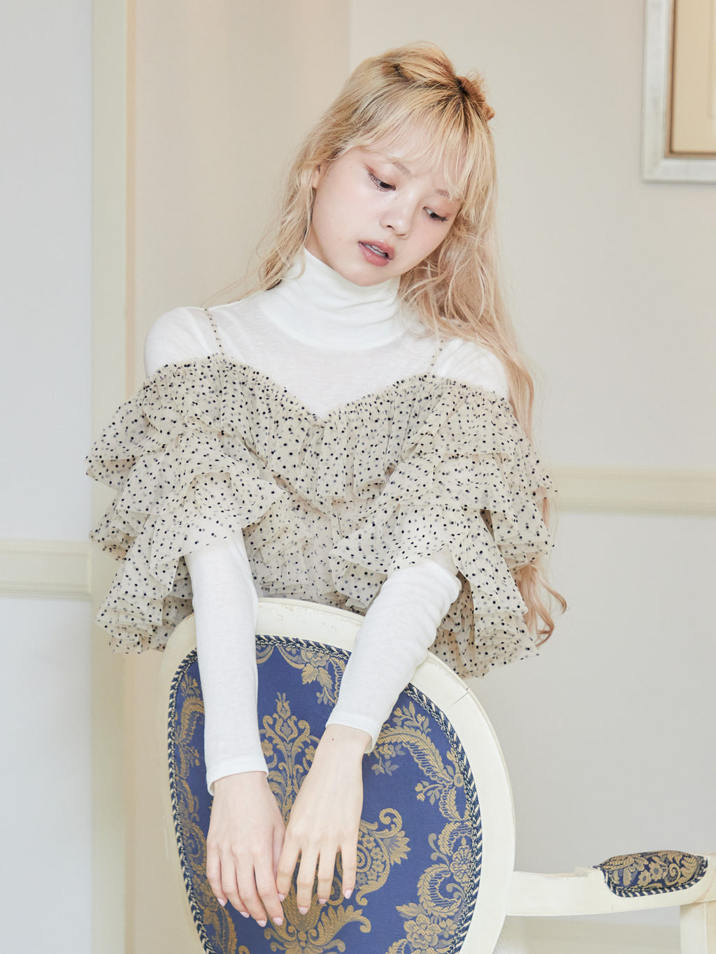 Dot tulle ruffle & knit top set ベージュ size:M model:163cm MINAMI