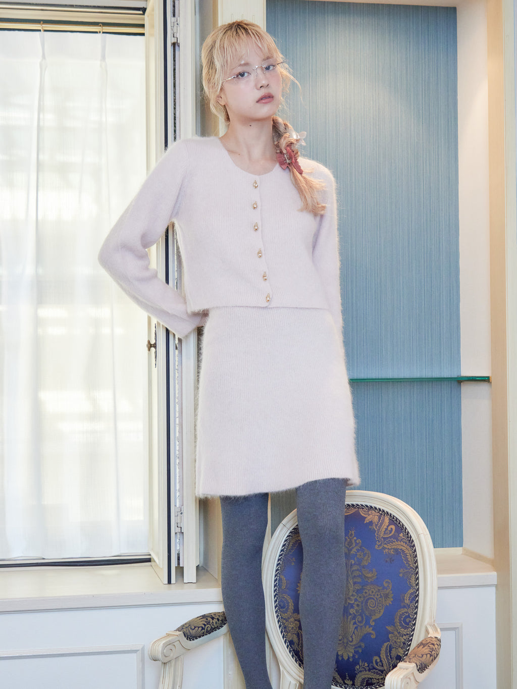 Shell button shaggy cardigan ピンクベージュ size:M model:163cm MINAMI