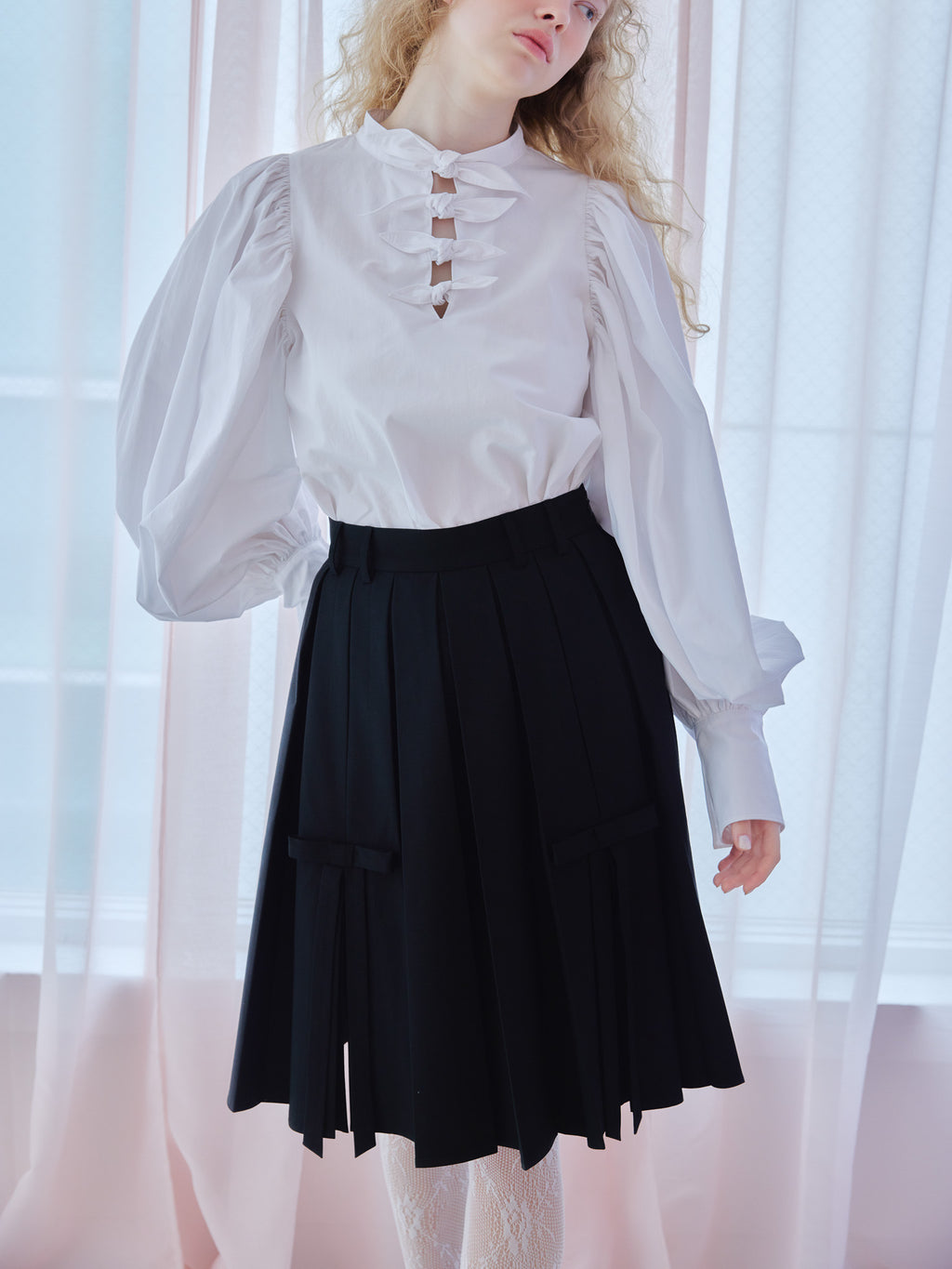 Ribbon slit pleated skirt ブラック size:M model:173cm Olesia