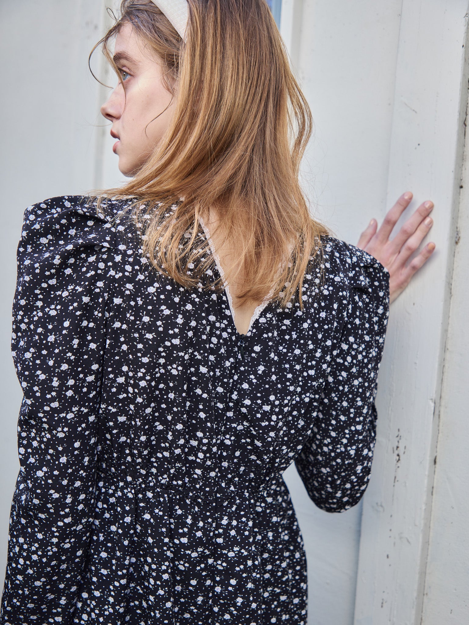 Tulip embroidered dress ブラック size:M model:174cm KATERYNA