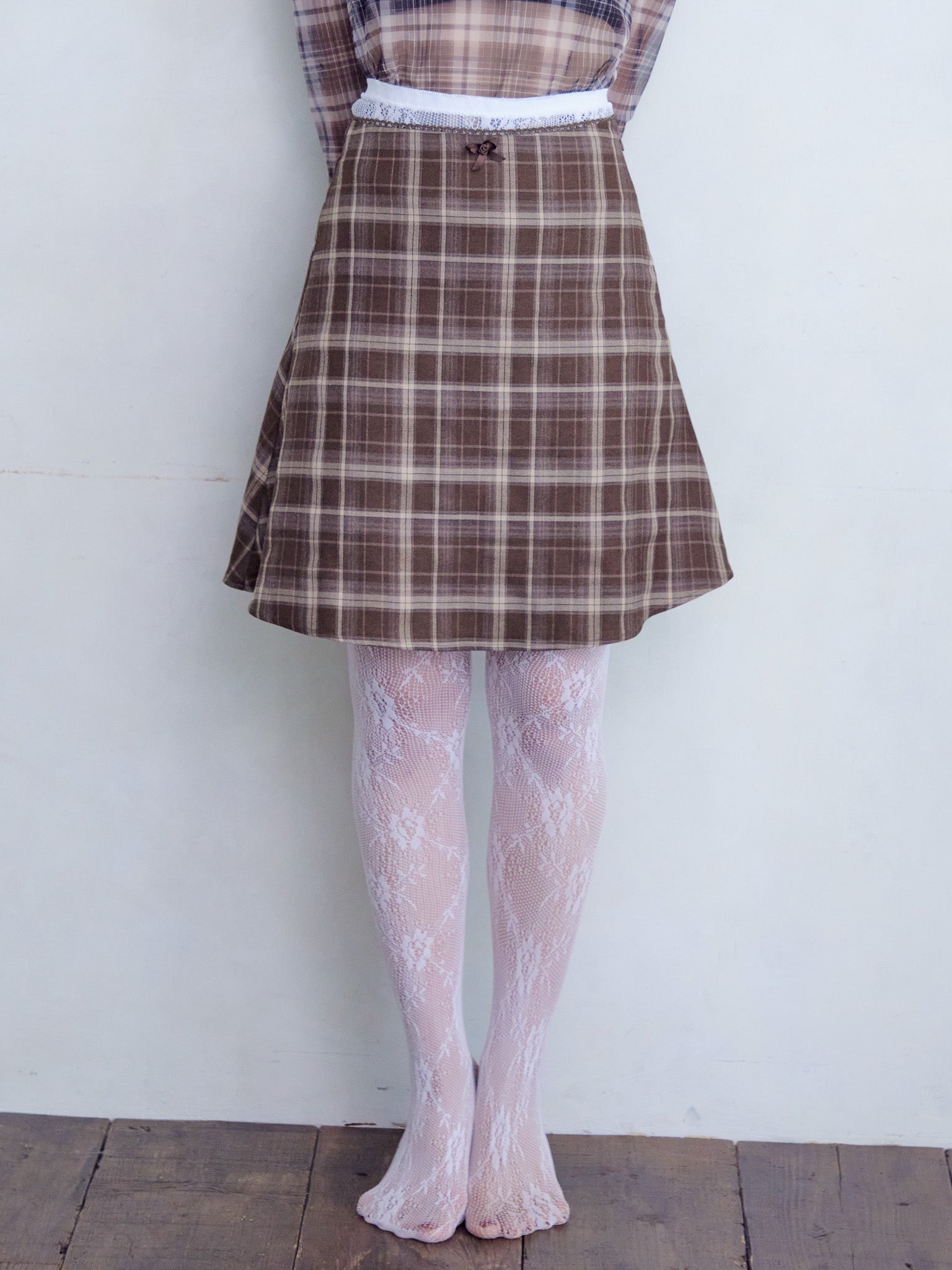 Hem flare mini skirt ブラウン size:M model:161cm 富樫かなえ