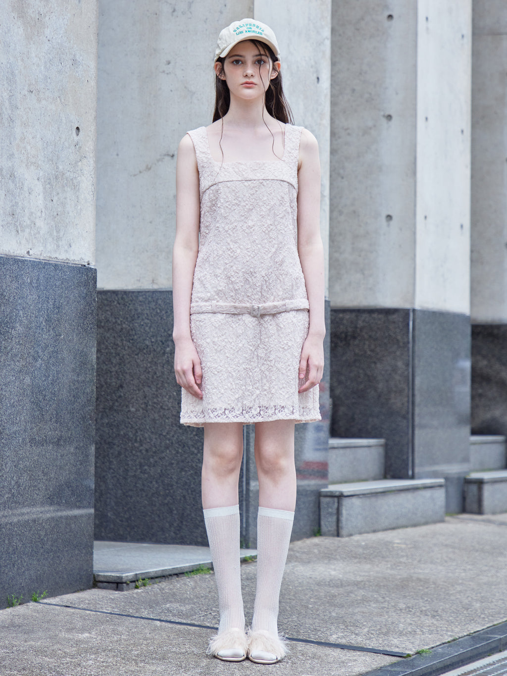 Low belt lace mini dress ピンク size:M model:170cm ALICE