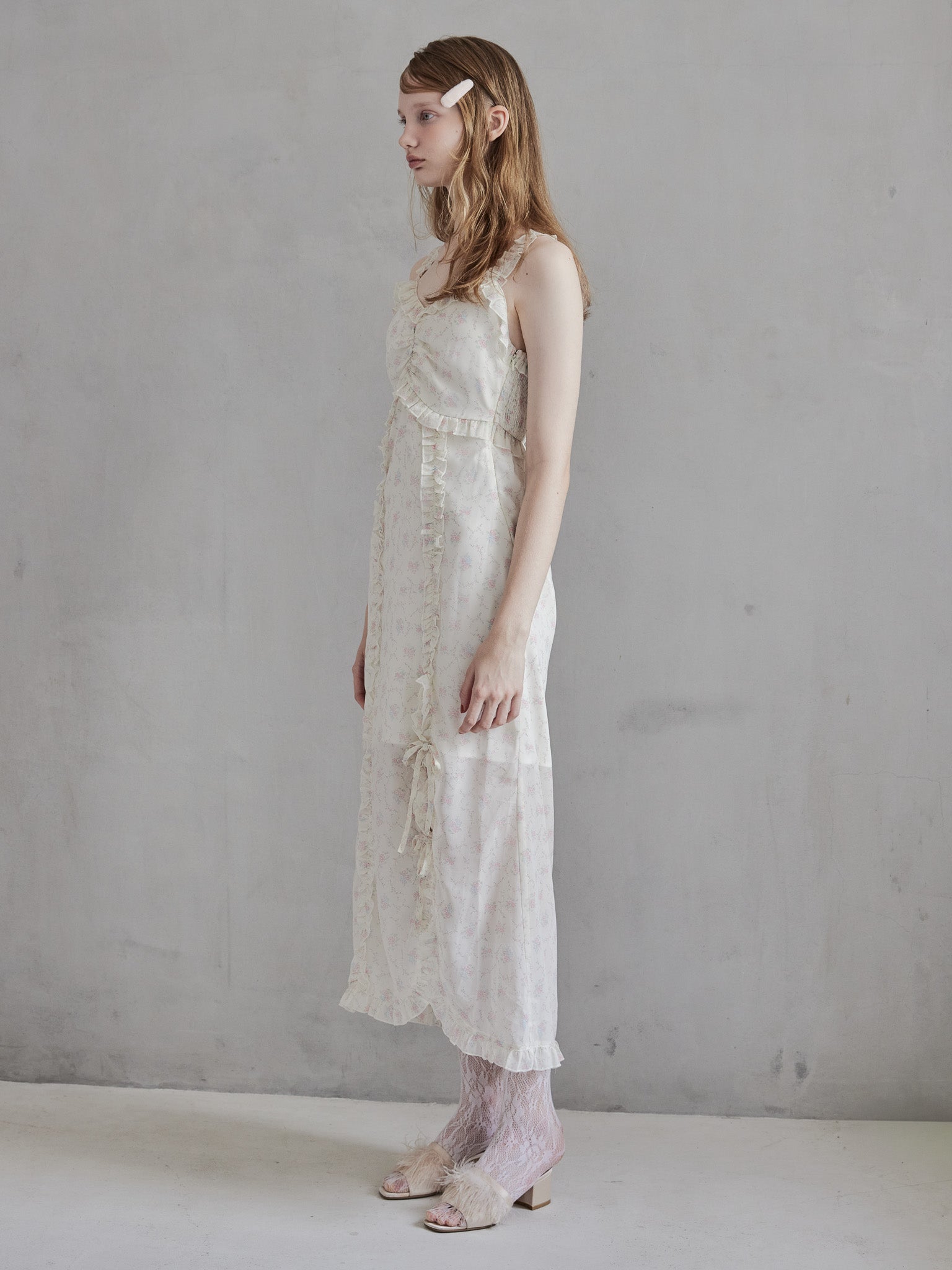 Frill slit cami dress ホワイト size:M model:173cm DASHA.G