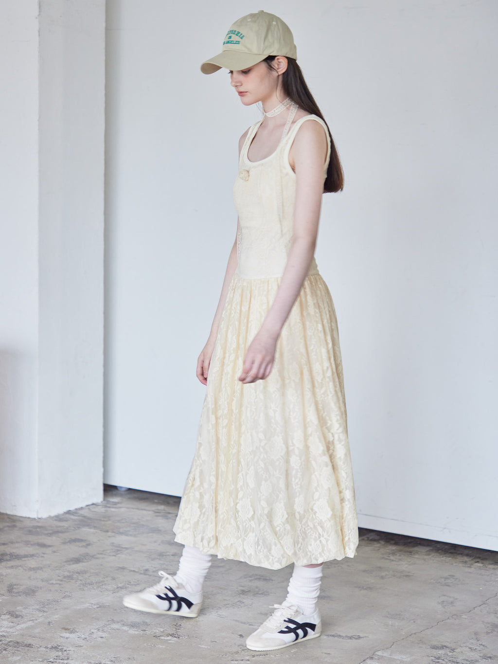 Low switching rose lace dress クリーム size:M model:170cm ALICE