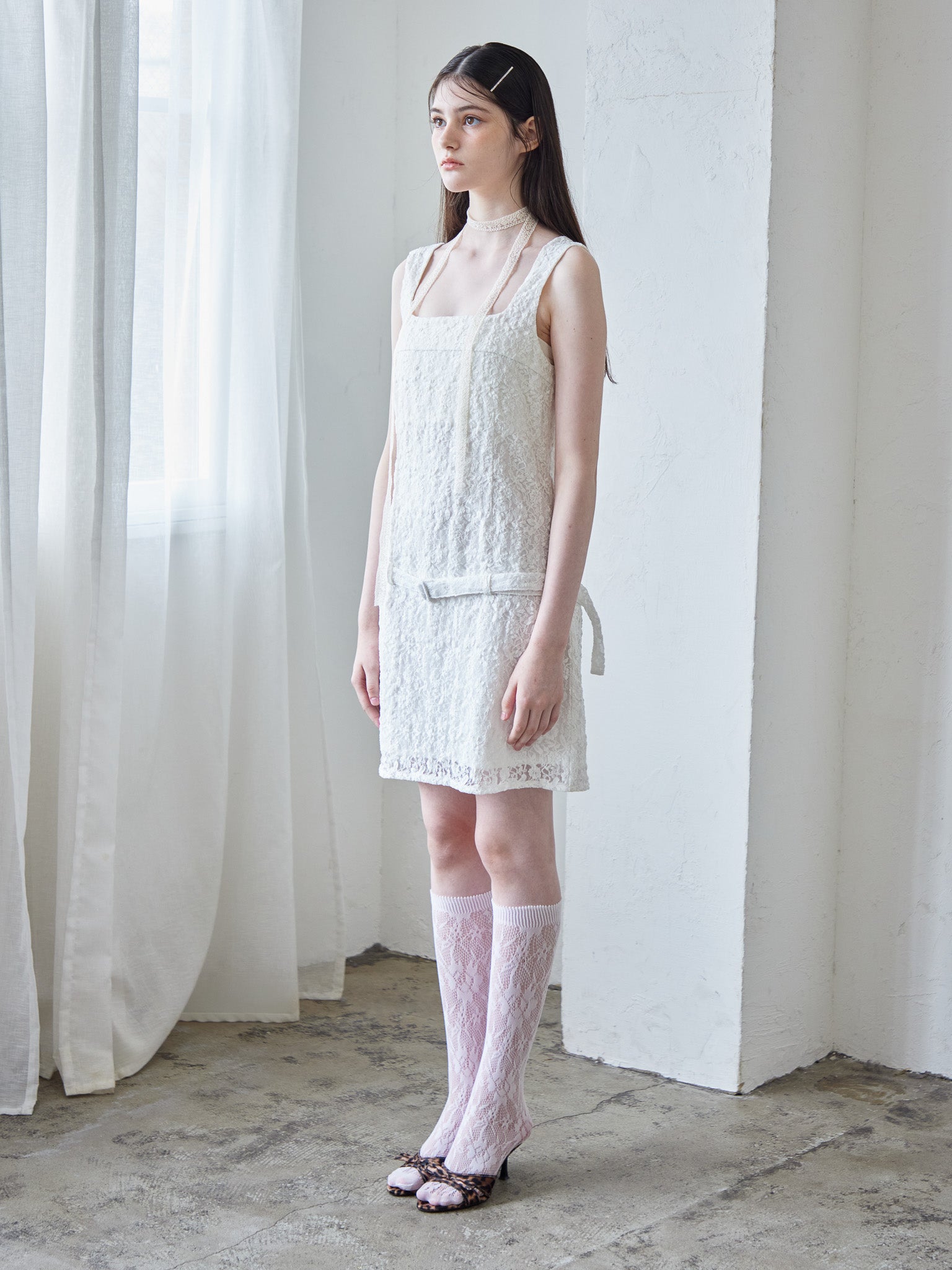 Low belt lace mini dress ホワイト size:M model:170cm ALICE