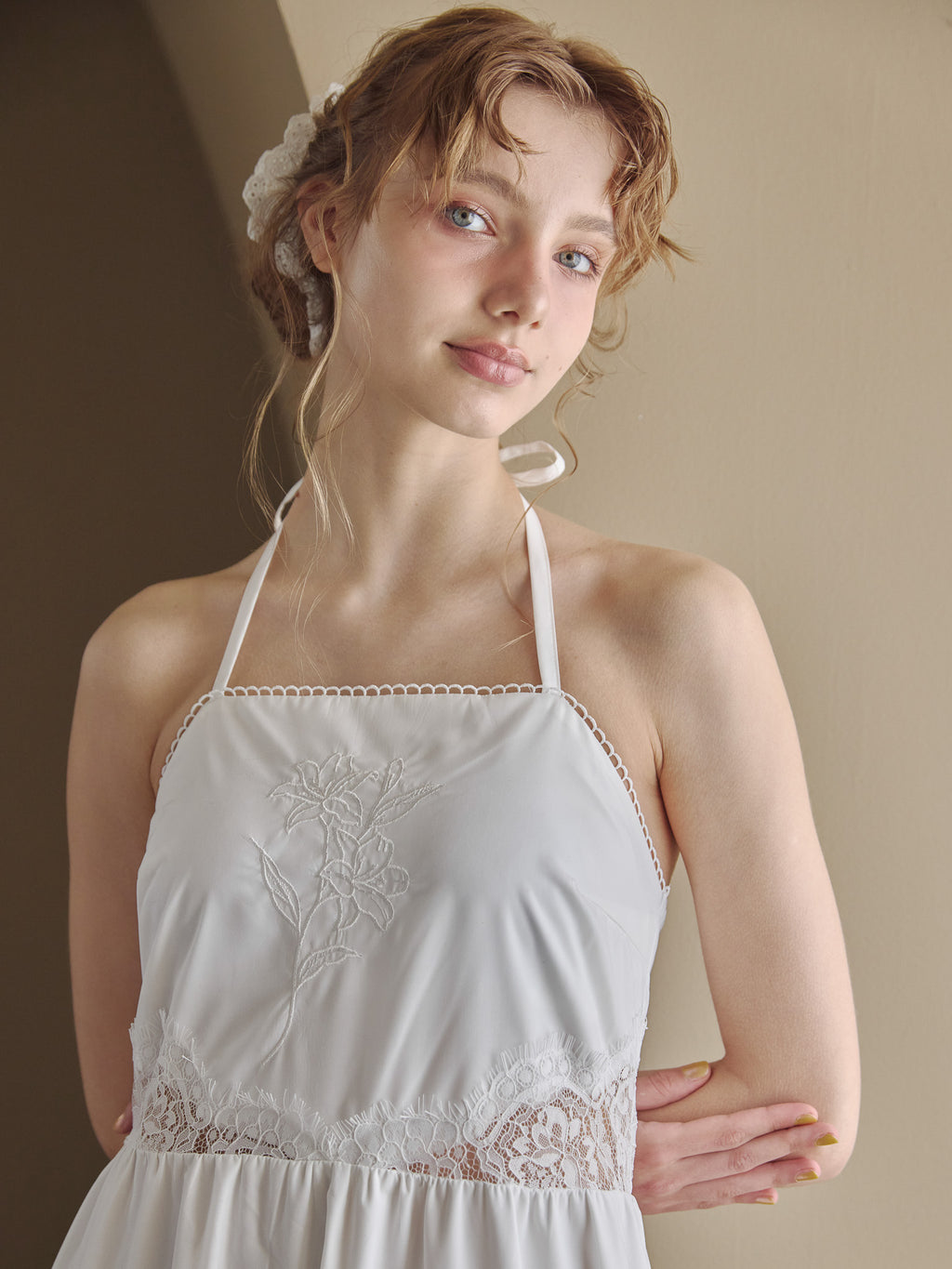 Lily embroidered apron long dress ホワイト size:M model:175cm MARTA