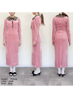 Ribbon embroidered velour dress & tippet ピンク