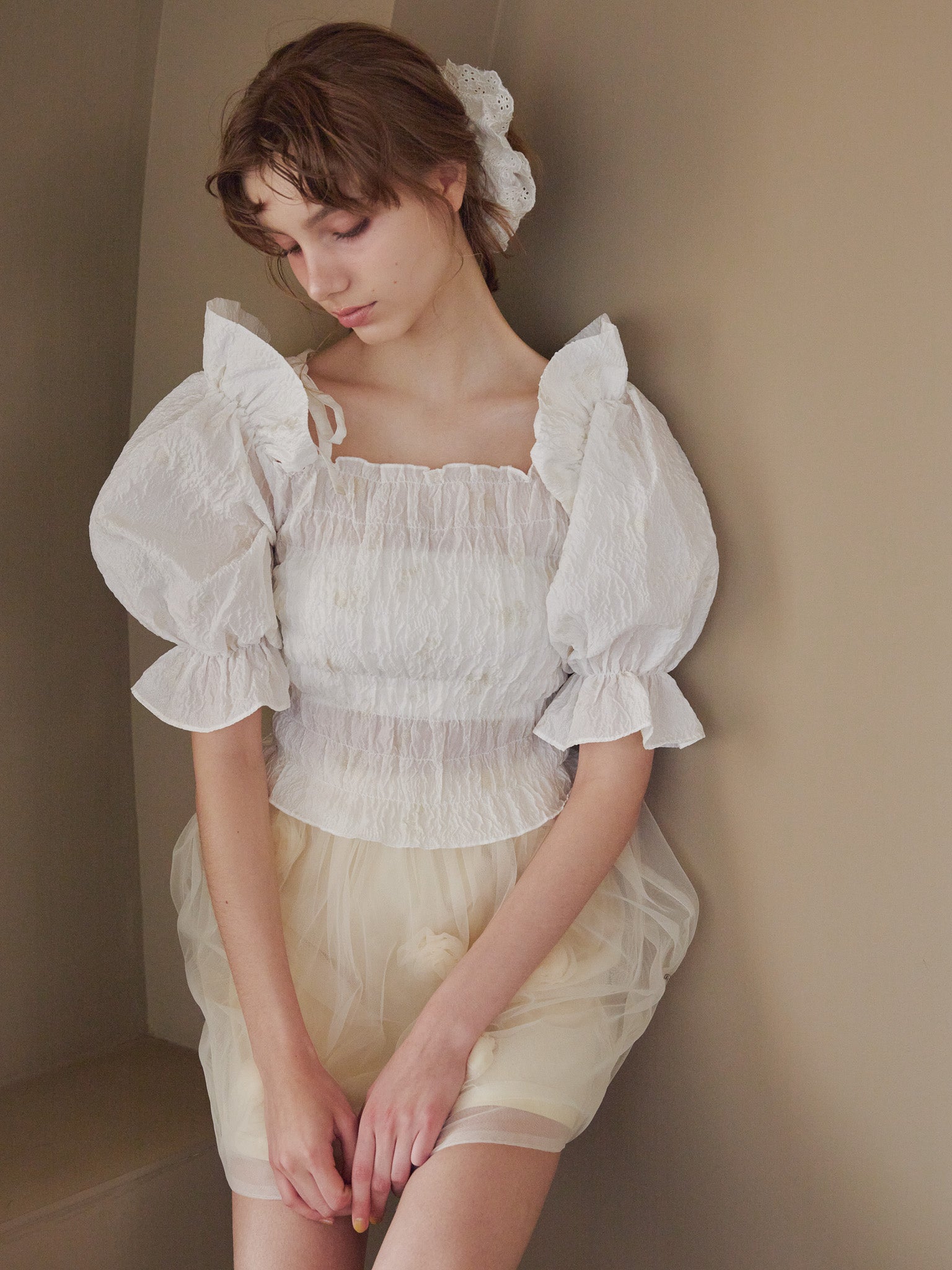 Sheer jacquard off shoulder blouse ホワイト size:M model:175cm MARTA