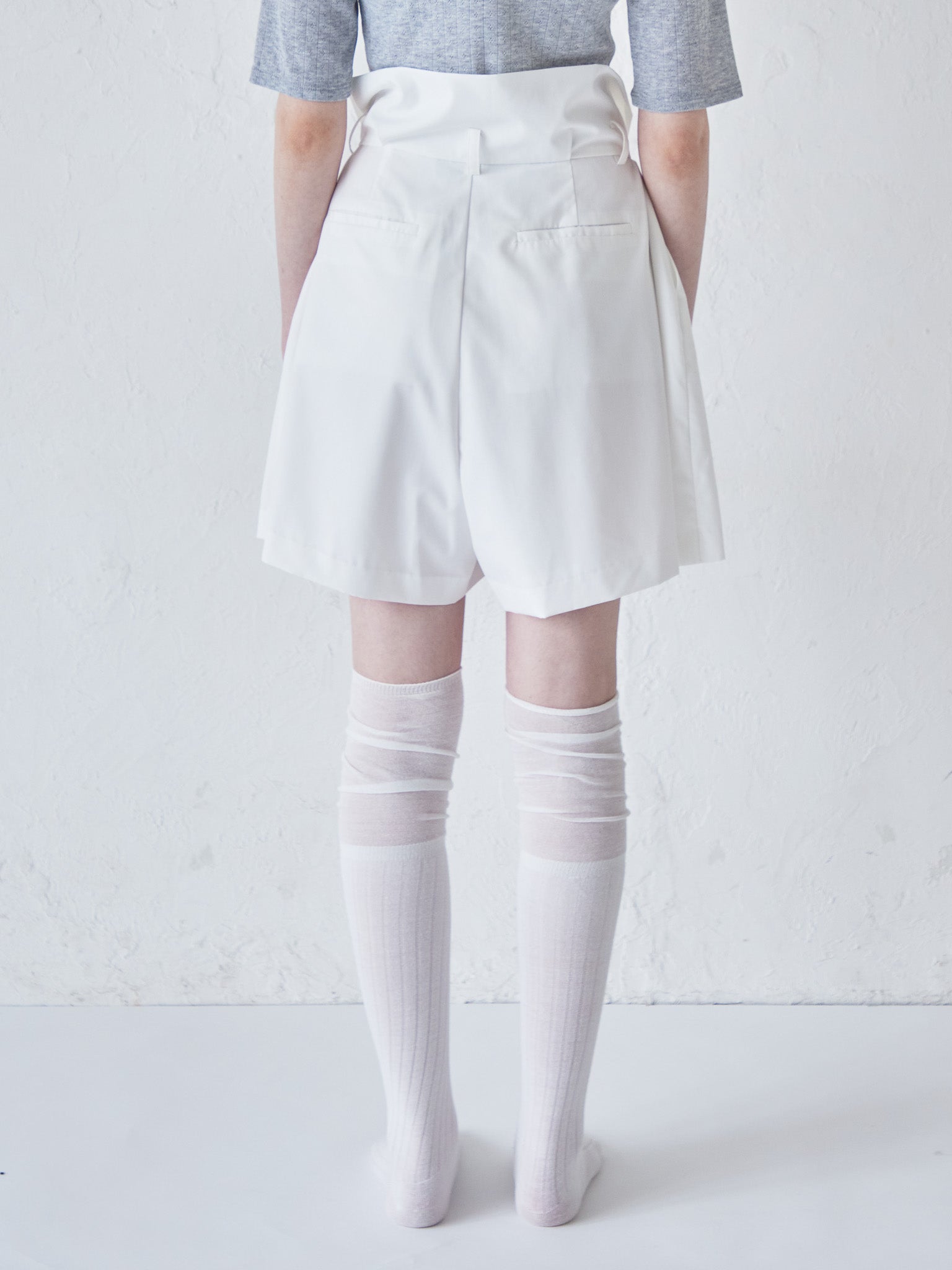 High waist volume short pants ホワイト size:M model:170cm ALICE