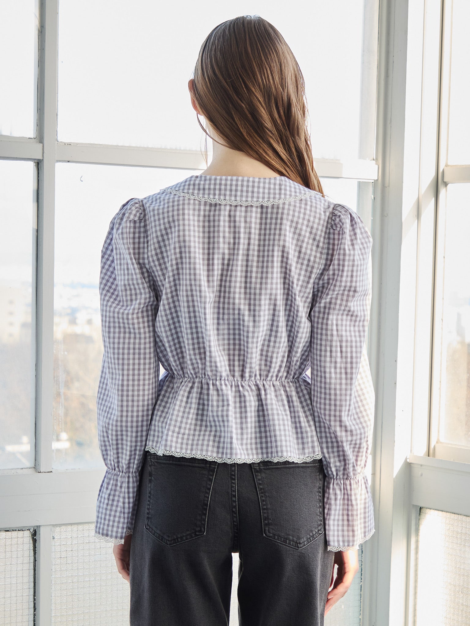 Front ribbon blouse グレー size:M model:171cm ANIUTA